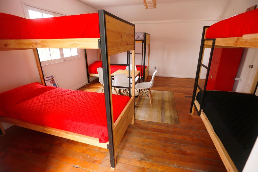 Salvador Hostal & Cafe Santiago Luaran gambar