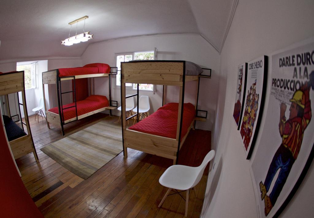 Salvador Hostal & Cafe Santiago Luaran gambar