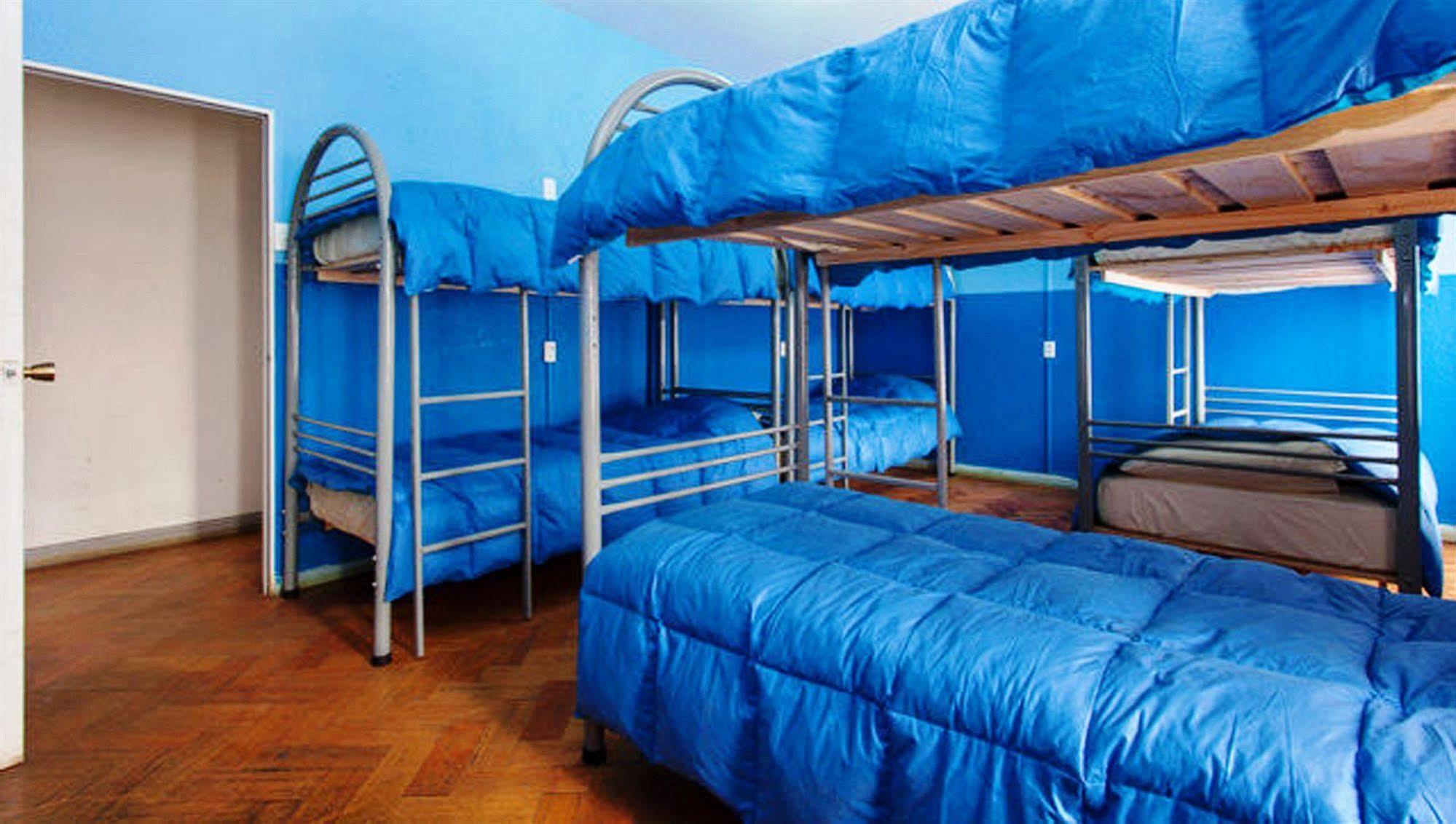 Salvador Hostal & Cafe Santiago Luaran gambar